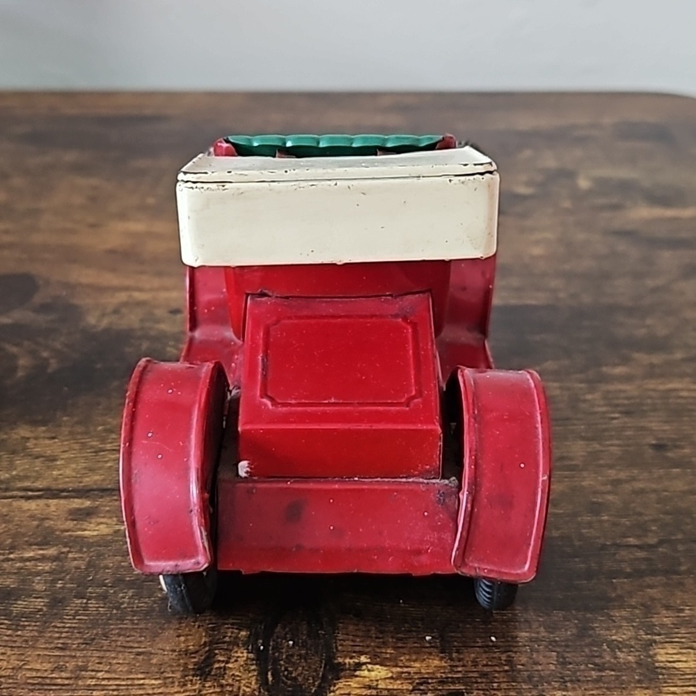 Vintage 1950s Tin Car - Picture 4 of 6